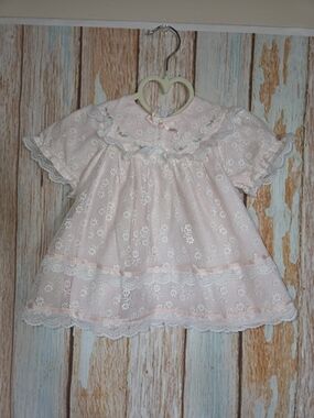 Baby Togs Y2k Classic Pink Lace Baby Dress with Embroidered Yoke. Size 12m